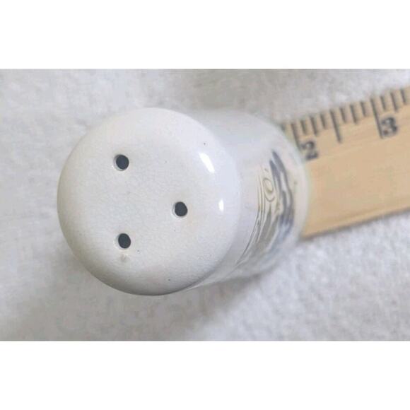 HARMONY HOUSE BLUE GRAPES Ironstone Cute Vintage Salt & Pepper Shaker Set - Picture 6 of 6